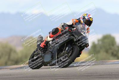 media/Nov-16-2025-Race Pace (Sun) [[8c5fa54630]]/Non Verified Riders (1st 20 Minutes)/7-Turn 9 Entry (210pm)/